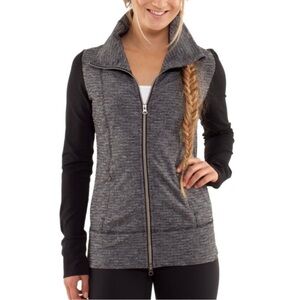 Lululemon Coco Pique Black/Grey Luon Daily Yoga Jacket Size 10